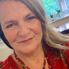 Sabine Hirth