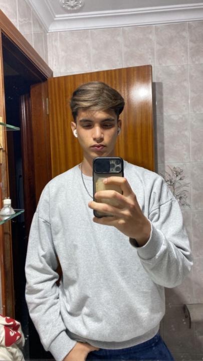 Aaron Enzo