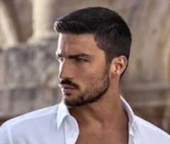 Artur Jovanni