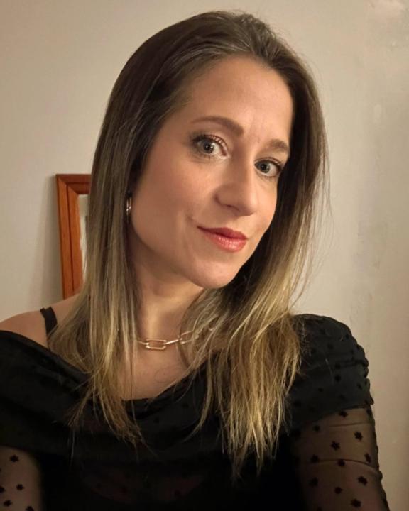 Maria eloisa Gonzalez larghero