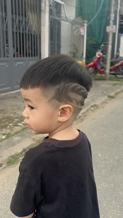Thông minh không đồng nghĩa với chân thật