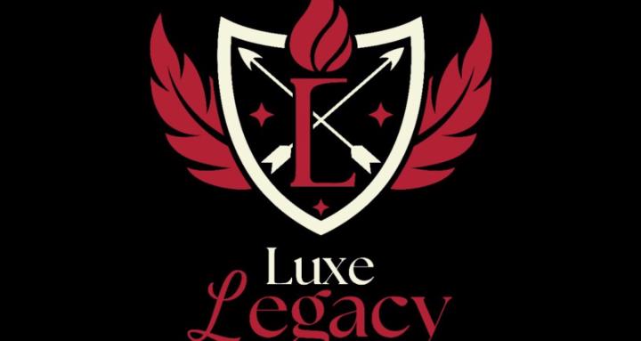 Luxe Legacy Circle 