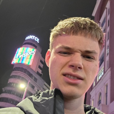 Victor Tikhomirov