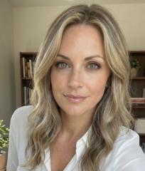 Nina Sloane