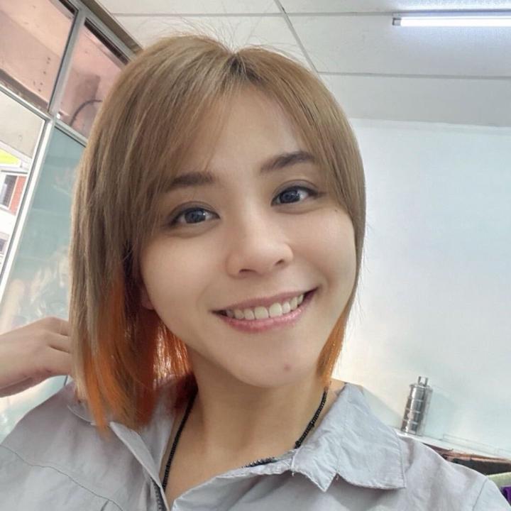 Vivian Chow