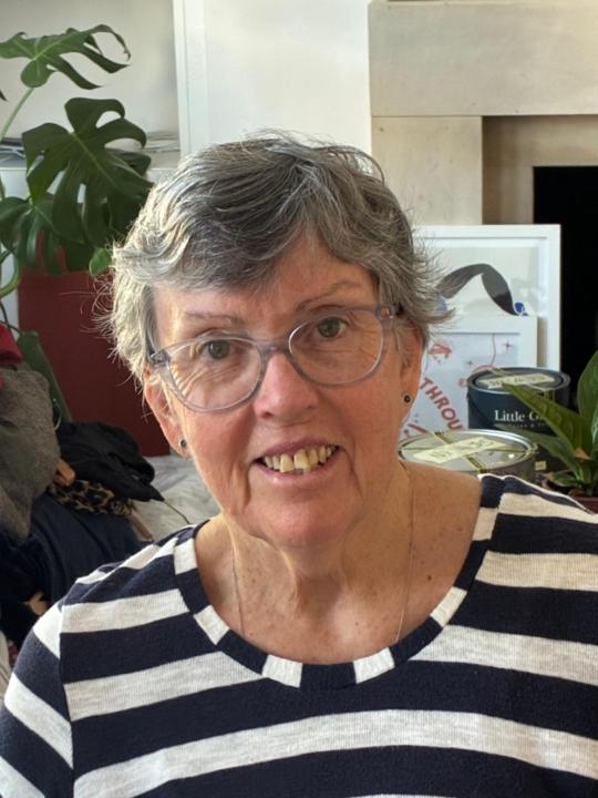 Libby Wall