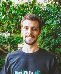 Tolunay Karakelle