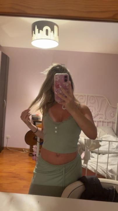 Julie Vacheron