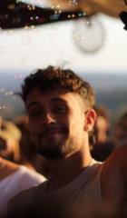 Omri Botzer