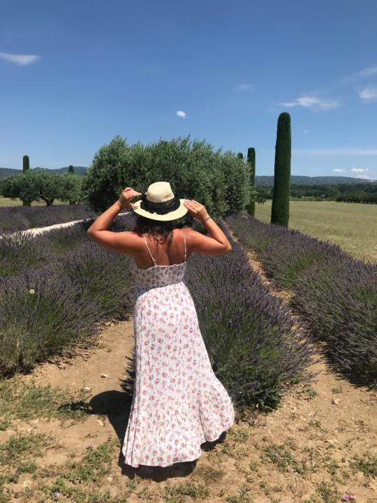 Claudia Lamenta