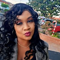 Nikiya Watts