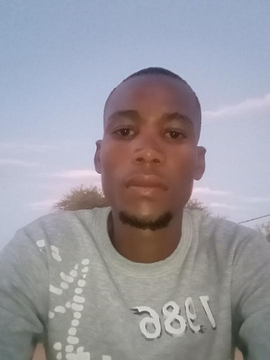 Onkemetse Marwane