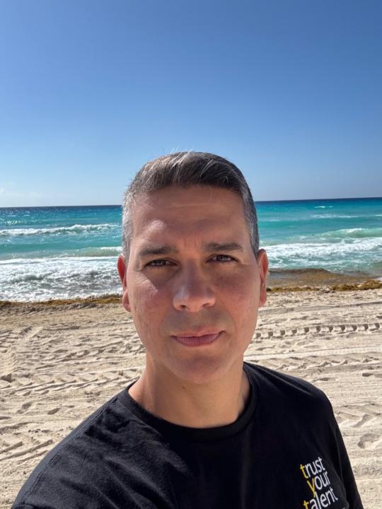Gustavo Garcia-Herreros