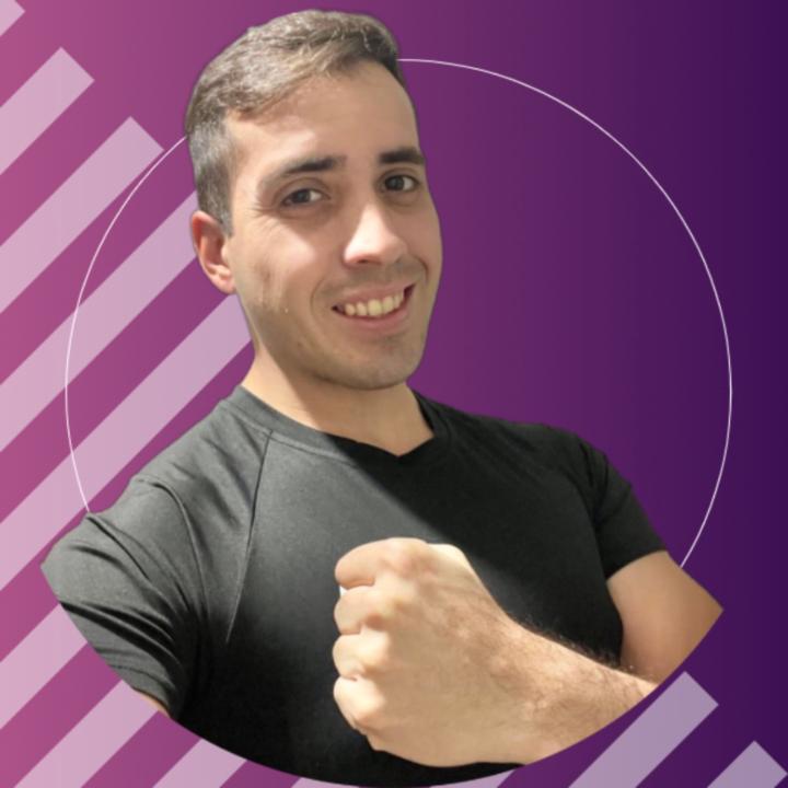 Carlos Álvarez