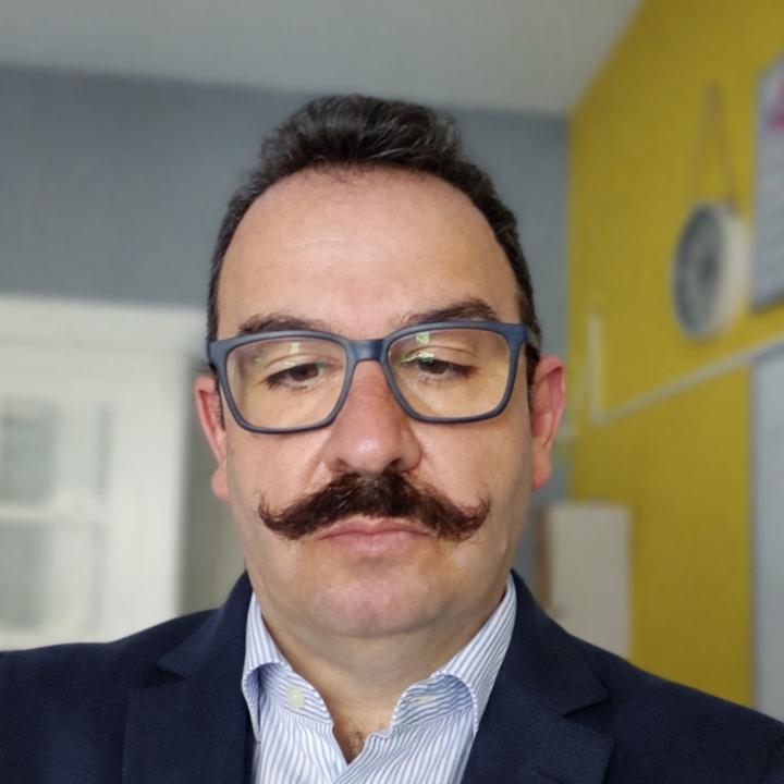 Engin Öğretmen