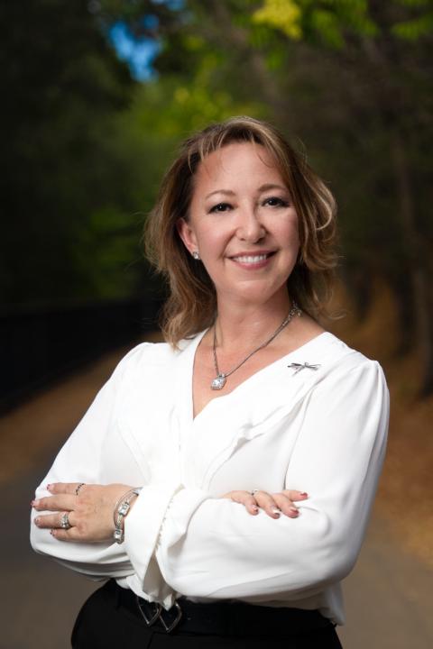 Lynda Seymour