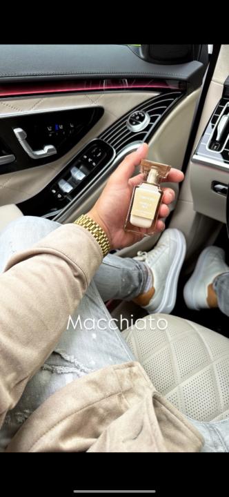 Adonis M