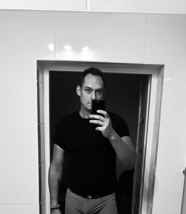 Szymon Komander