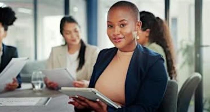 She STANDS On Business 