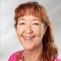 Angela Straßer