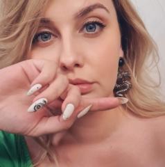 Ashley Pelham