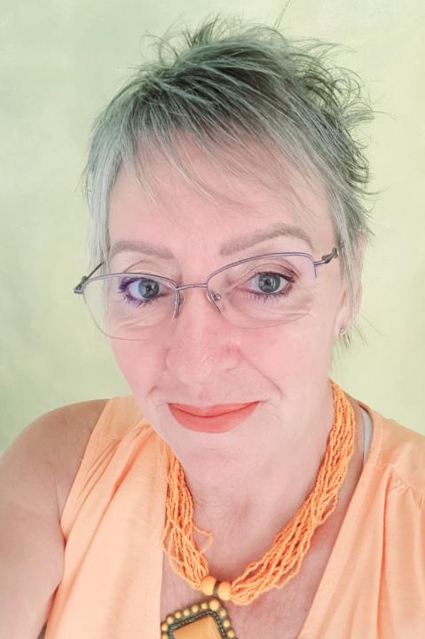 Marie Van Zyl