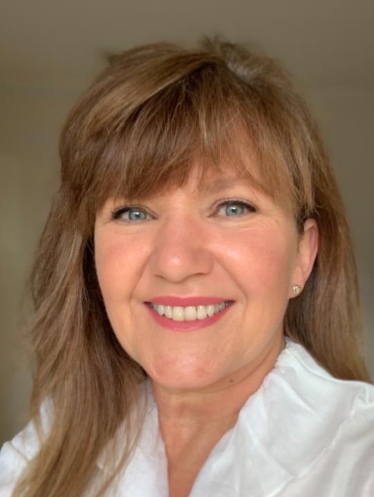 Julie Nel