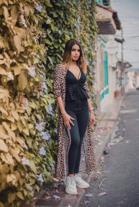 Viky Marquina