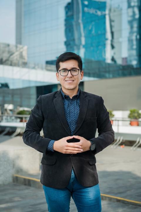 Bill de la Cruz