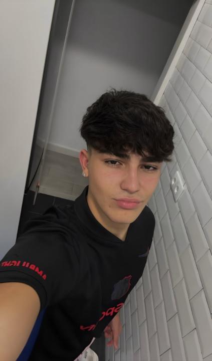 Oscar Dominguez