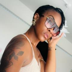 Rose G