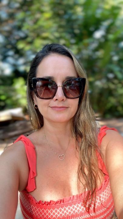 Claudia maría Carvajal correa