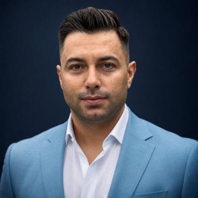 Yanko K.