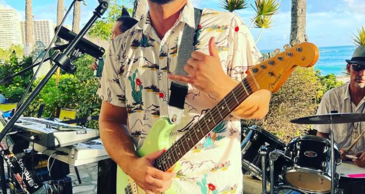 Guitar with jai