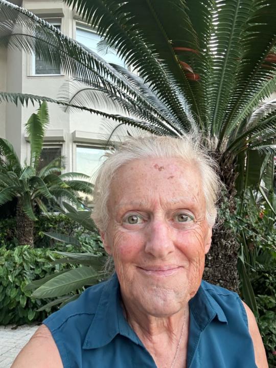 Marianne Allen Holmbraker