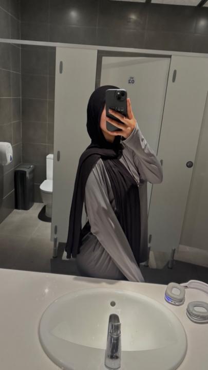 Yasmina Azar