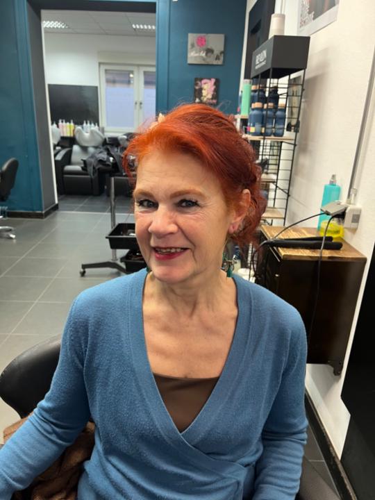 Muriel Mannon