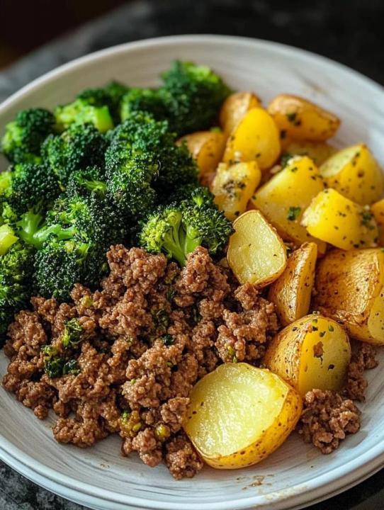 The Perfect Weekend Family Meal: Savory Ground Beef 🥦🥔