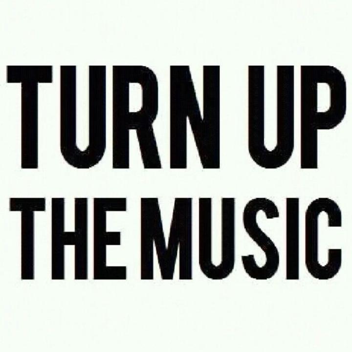 🔥 Friday Flow: What’s Your Music? 🎶