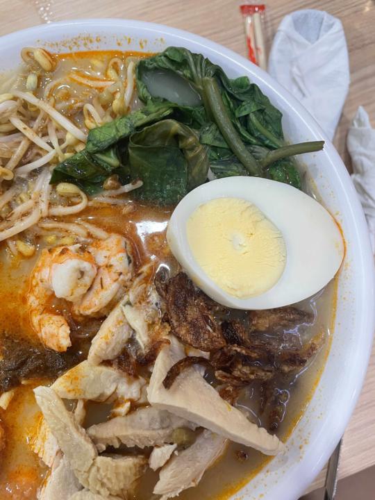 Last Sunday’s 𝗠𝗮𝗹𝗮𝘆𝘀𝗶𝗮𝗻 meal 🇲🇾🍜