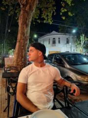 Naim Lares