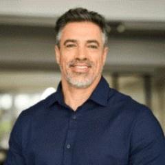 Raymond b. Hernandez
