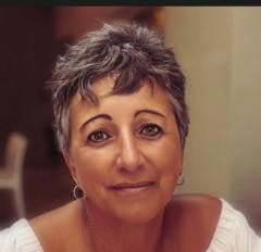 Loraine Grobler
