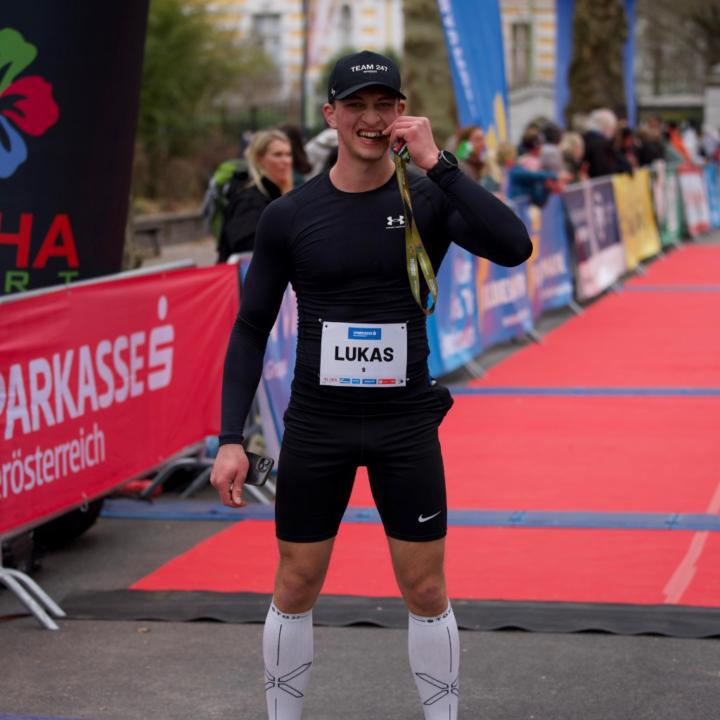Lukas Bammer
