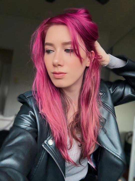 Emma Lowe