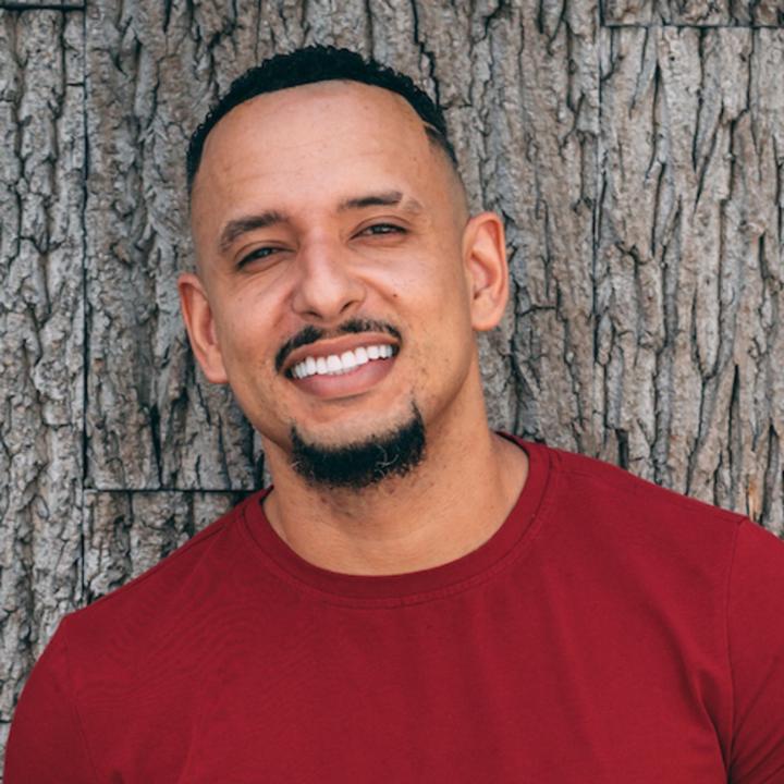Ray Bueno