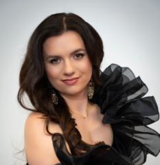 Veronika Victoria Hallingen