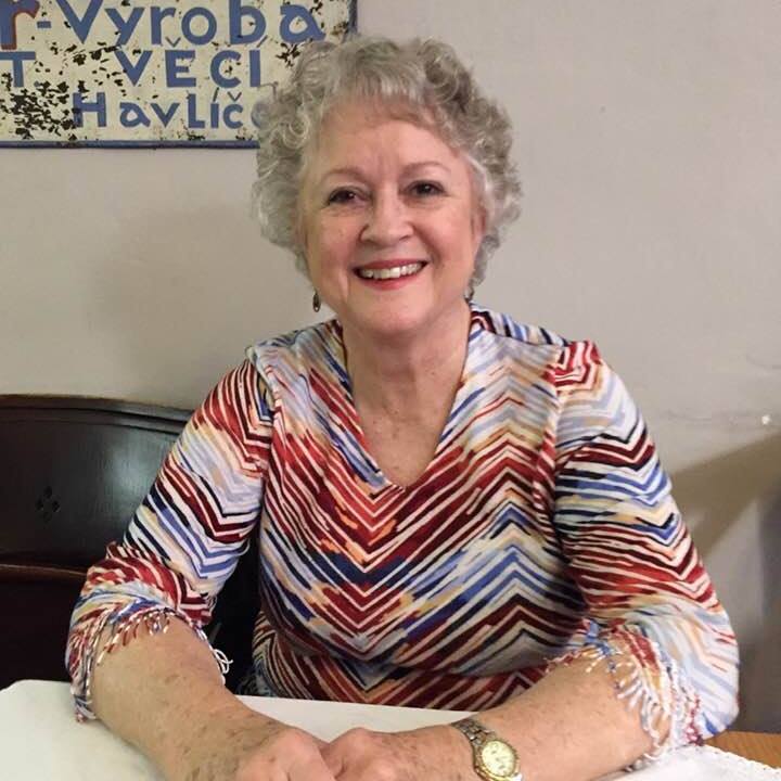 Dianna Smith