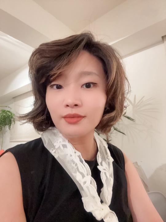 Trisha Hu