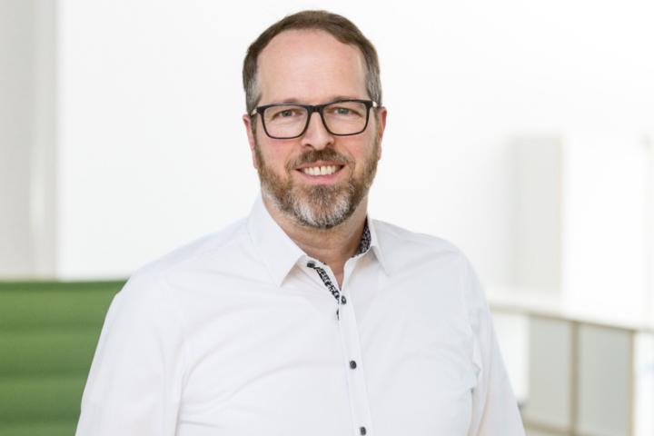 Dirk Damen